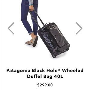 Patagonia Black Hole Wheeled Duffel